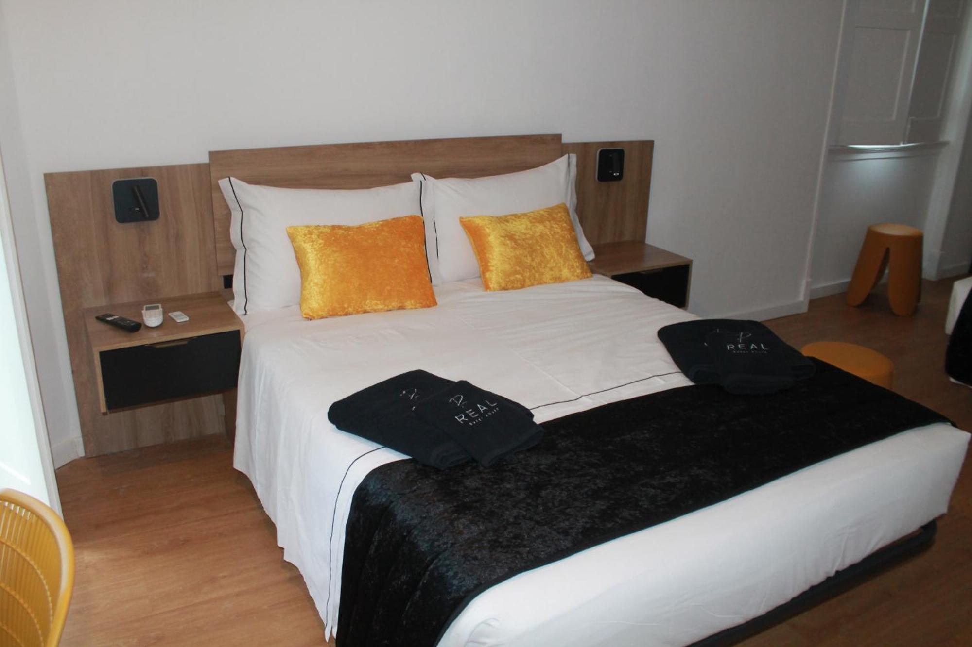 Real Guest House Costa da Caparica Dış mekan fotoğraf