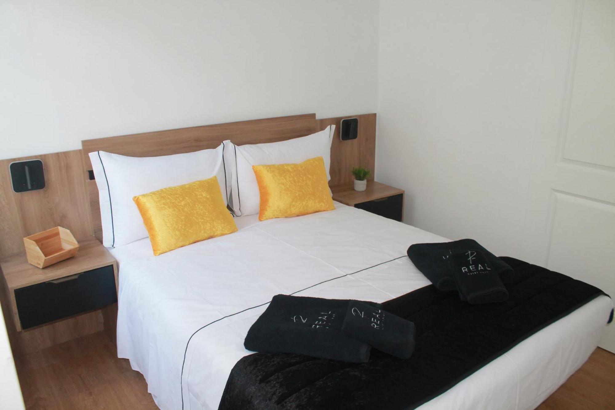 Real Guest House Costa da Caparica Dış mekan fotoğraf